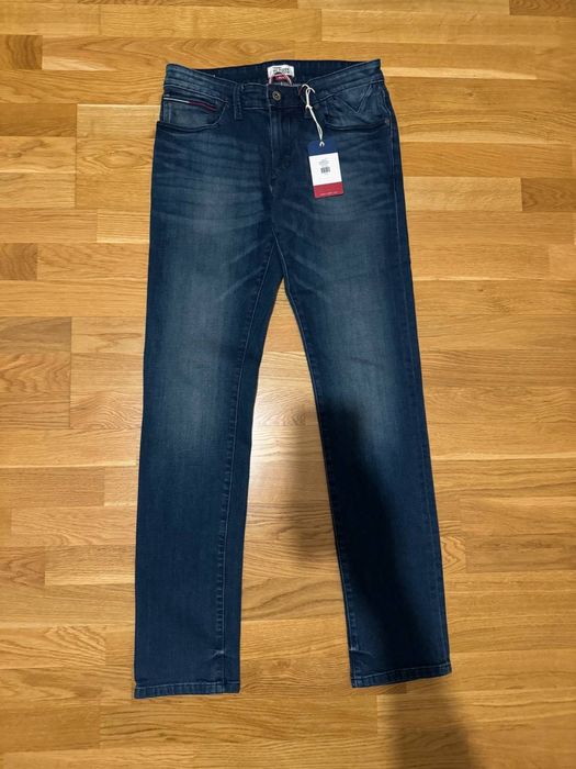 Джинсы Tommy Hilfiger