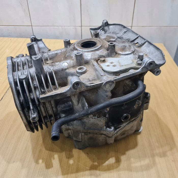 Honda Gxv 340 Karter Cylinder Misa Miska Oleju Korpus Komplet