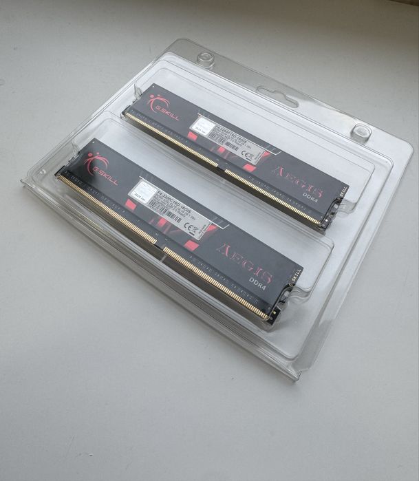 Оперативная память 16GB DDR4 2x8