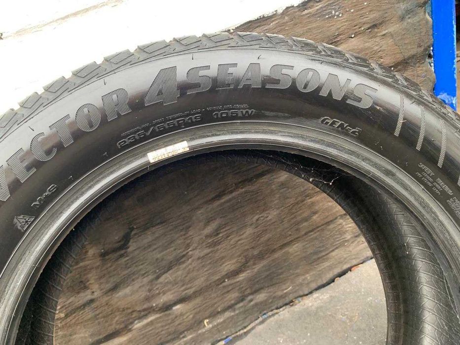 Зимові шини Goodyear Vector 4 Seasons SUV Gen-2 235/55 R19 105W