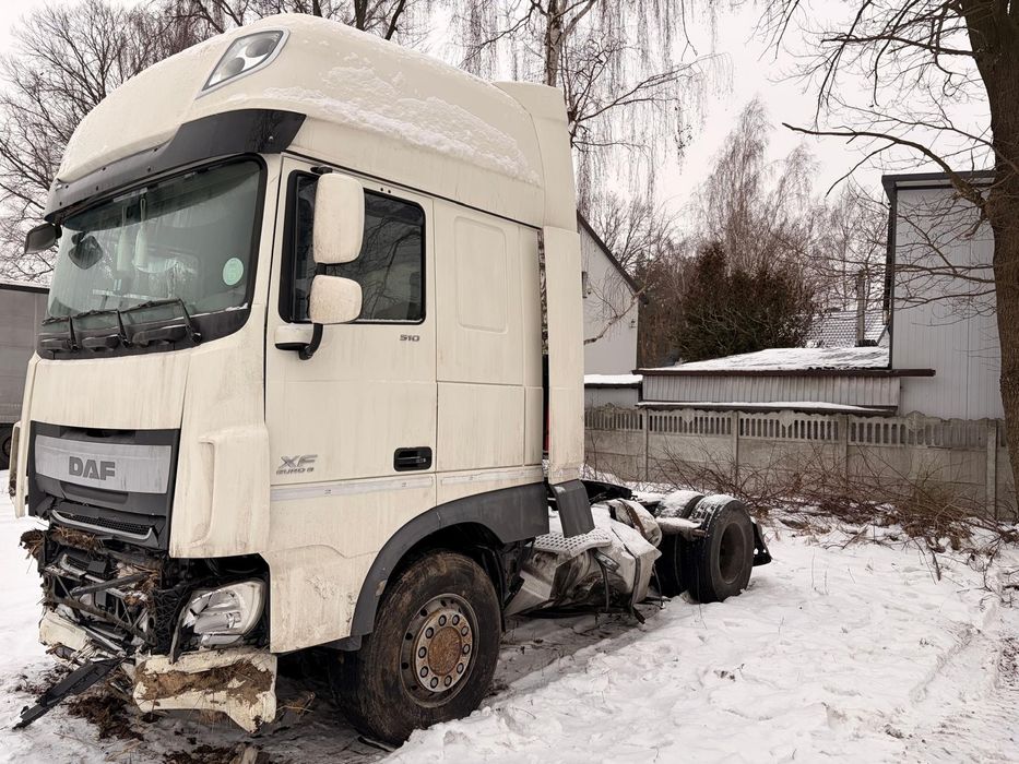 Ciągnik DAF XF 106