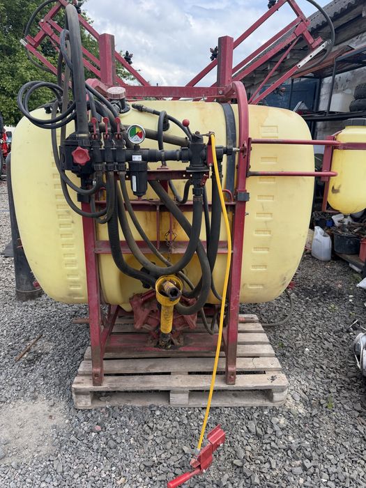 Оприскувач hardi харді 850л 12м