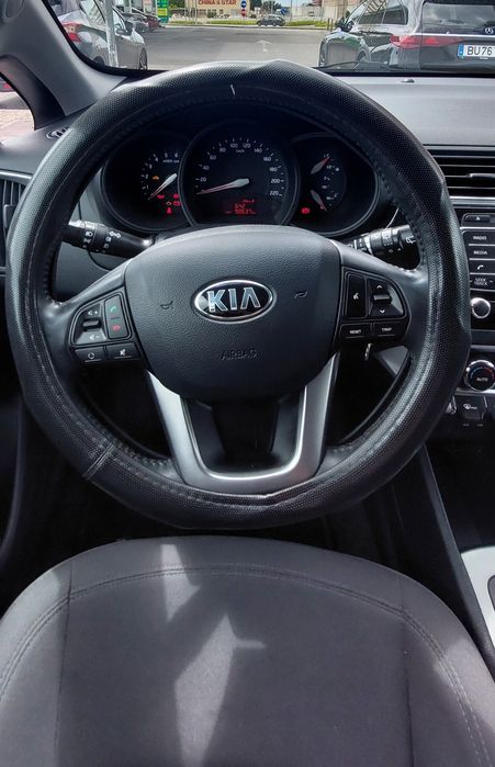 Kia rio 1.1 disel