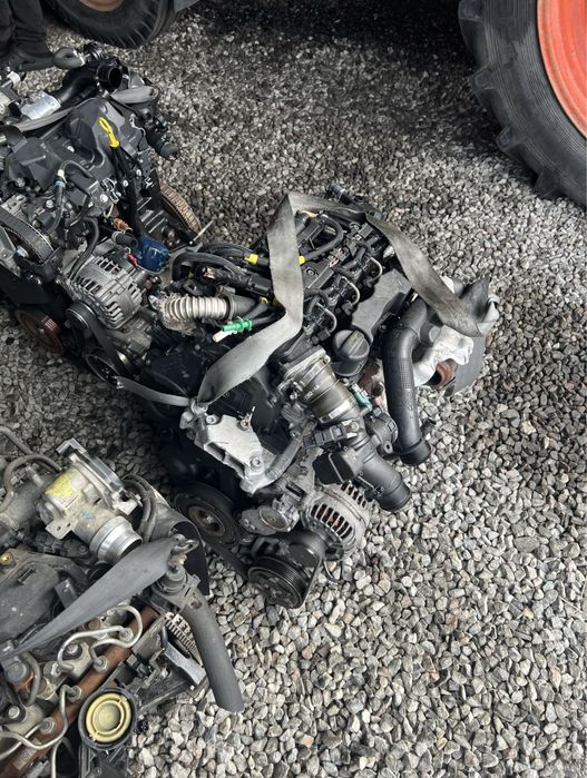 Двигун 1.6 hdi Сітроєн Форд Пежо Вольво Мазда МініКупер DV6