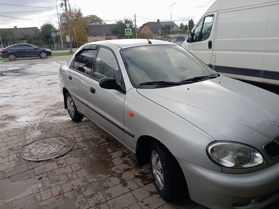 Продаю живе авто