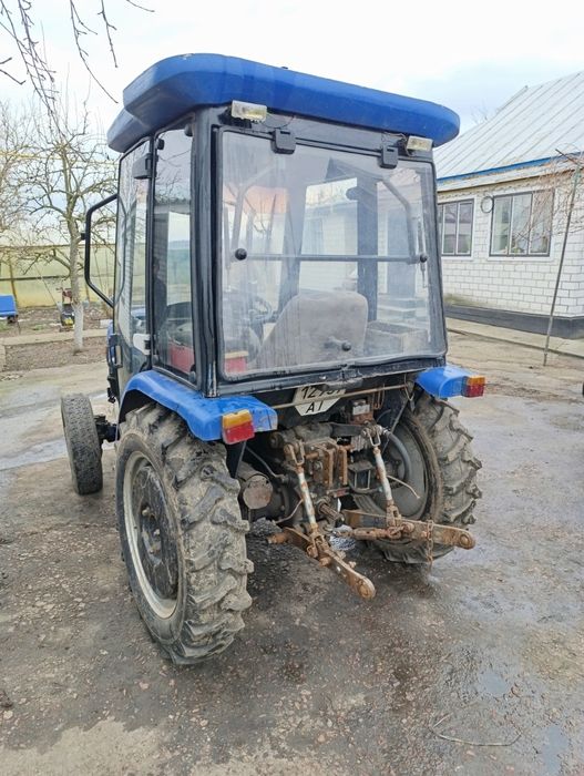 Продам трактор 40 к.с. повнопривідний