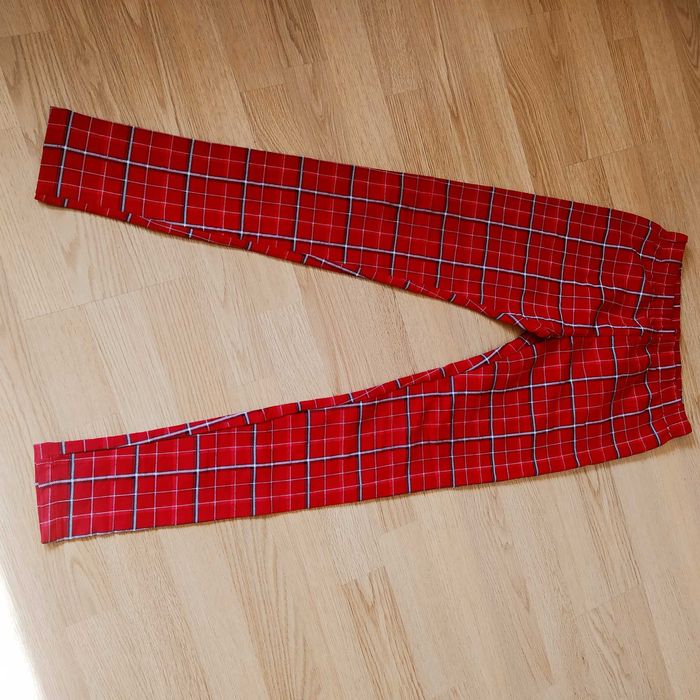 Legginsy getry w kratkę 170 cm