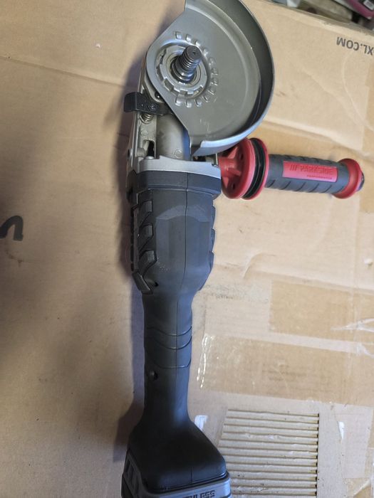 Akum. Szlifierka kątowa Parkside Performance Uszkodzona