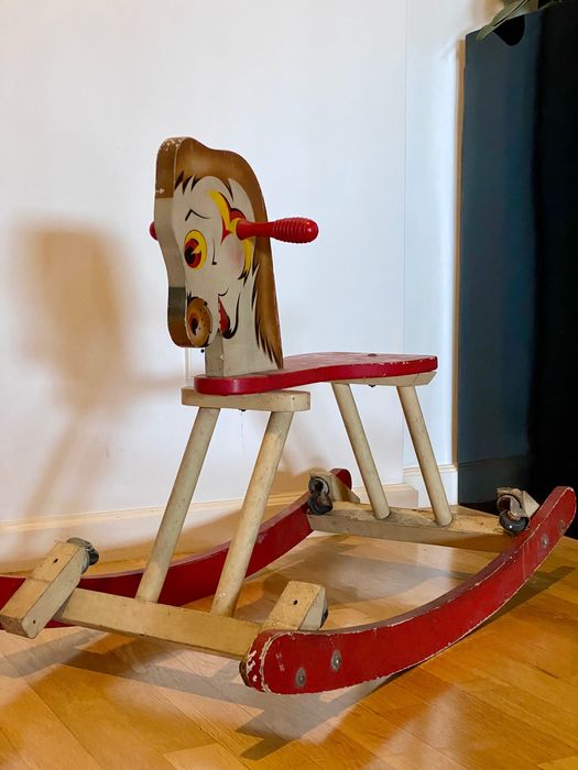 Cavalinho de madeira vintage