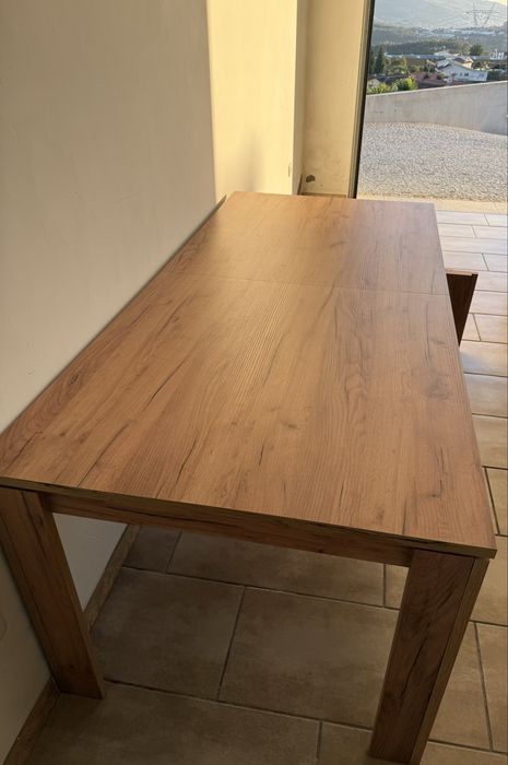 Mesa de jantar LINTRUP 90*190/280  cor carvalho selvagem - JYSK