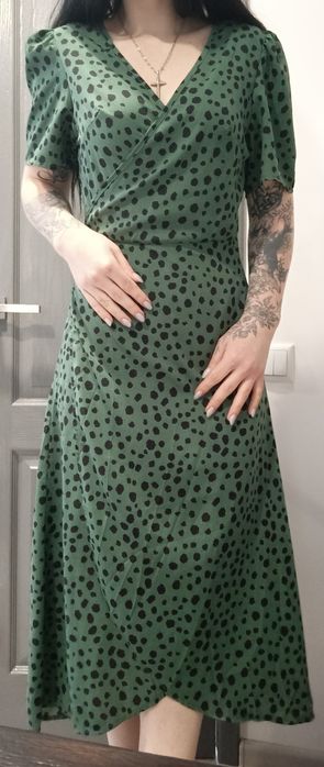 Сукня, плаття в горошок