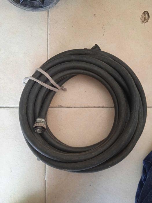 Vendo máquina de lavar á alta pressão Annovi Reverberi