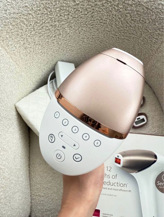 Фотоепілятор philips lumea 9000