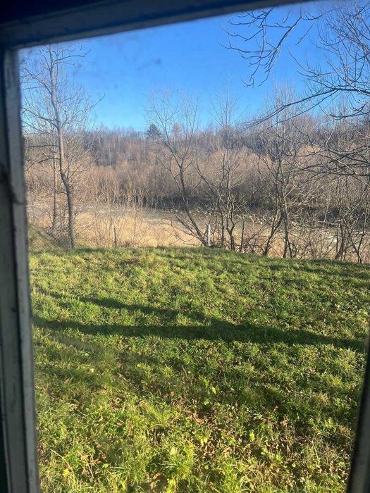 Продаж унікальної ділянки у вигляді сердця 7 соток в селі Новий Мізунь