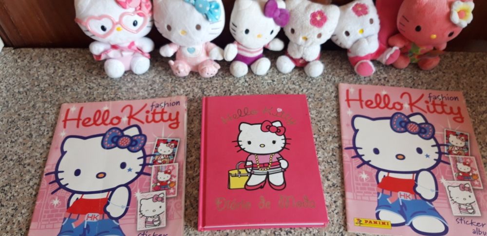 Conjunto de Artigos Hello Kitty