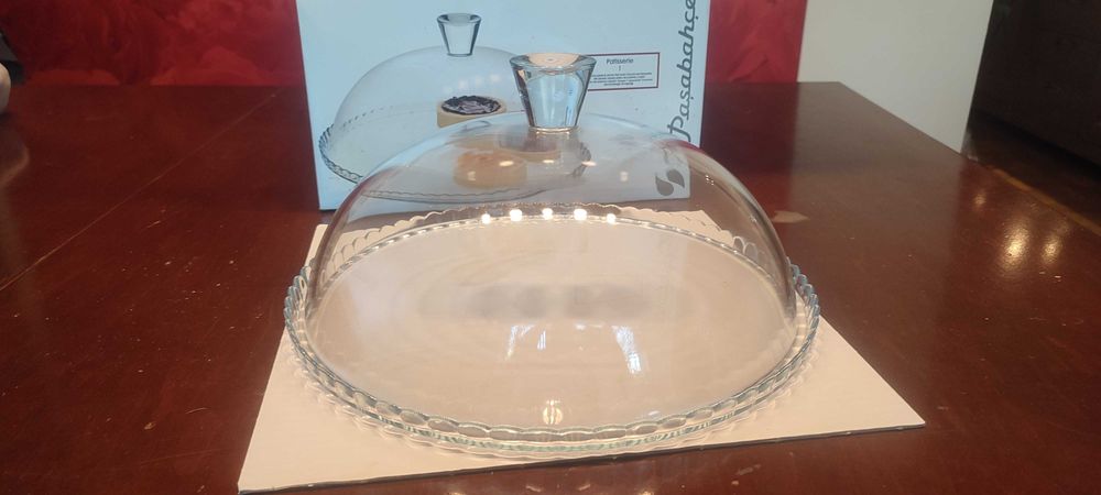 Patera szklana z pokrywką, kloszem, duży talerz, taca na tort ciasto