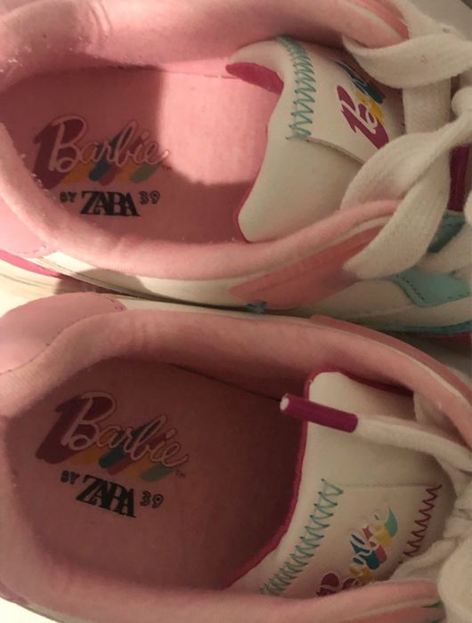 Tenis Barbie da Zara