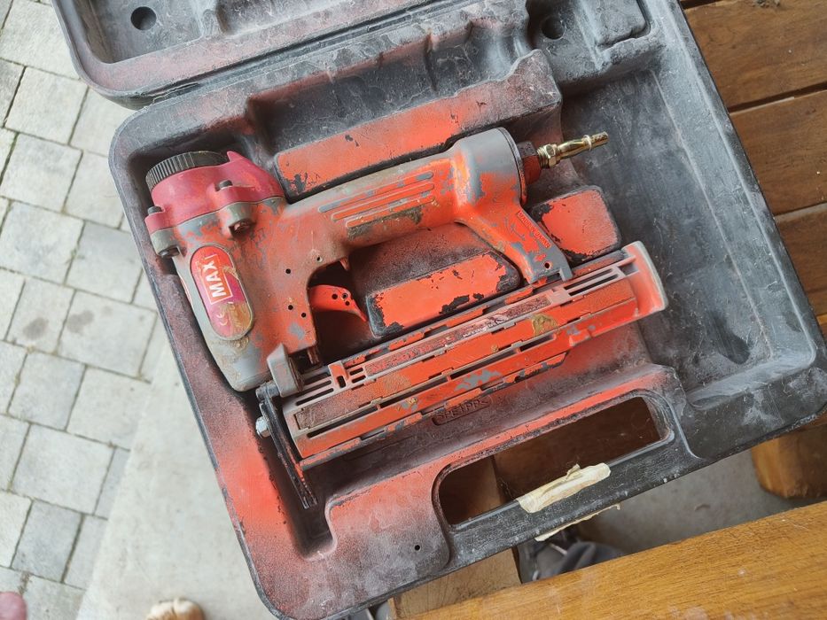 Max nf201 gwoździarka