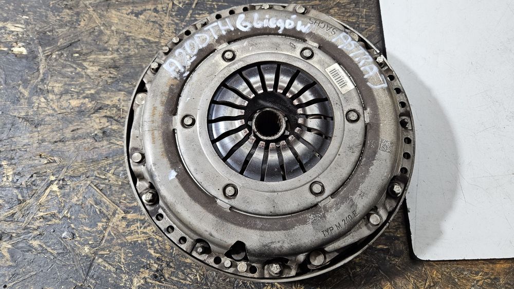 Sprzęgło F40 dwumas dwumasa A20DTH 2.0 cdti opel astra j insignia a