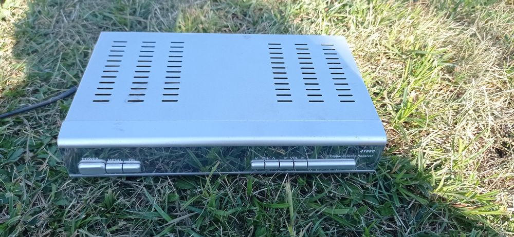 Продам тюнер до супутникового TV