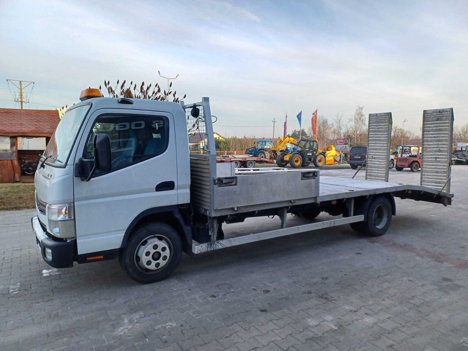 Mitsubishi Canter auto laweta Zastruże • OLX.pl