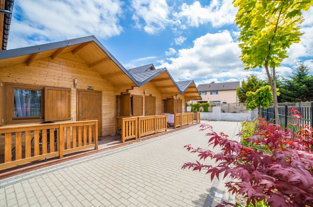 noclegi Domki BASEN  JACUZZI  nad morzem ONYX Mielno TANIO