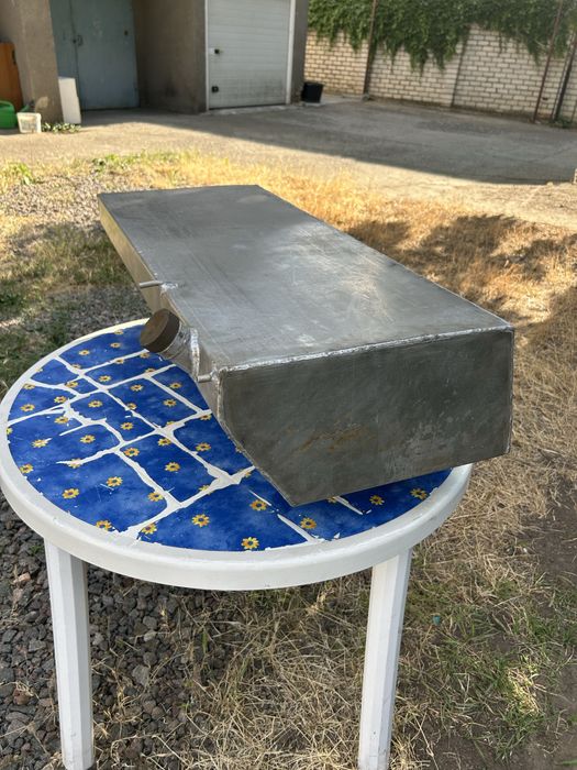 Дополнительный топливный бак 90л