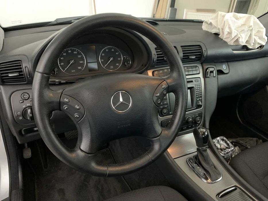 Mercedes C220 CDI Avantgarde 150 cv Automática – Sinistrada / para reparar ou peças... melhor oferta
