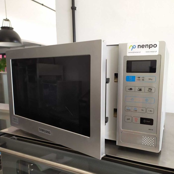 Kuchenka mikrofalowa – Samsung MW73B-S