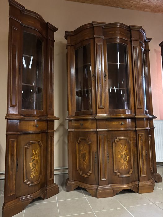 Włoski Zestaw 2 Witryny prosta + narożna Gięte Szyby Meble Stylowe