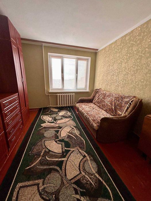 Дві кімнати в гуртожитку по вул. Князів Острозьких