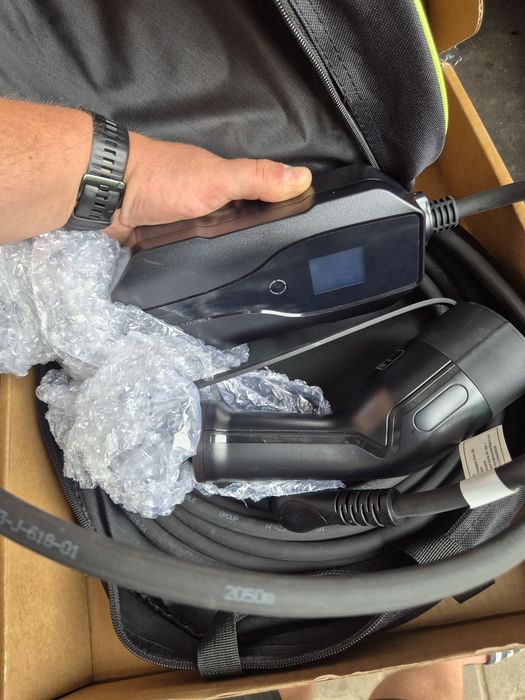 Ładowarka do samochodu elektrycznego,  kabel do ładowania  16A stacja ładowania  zestaw z pokrowcem elektryka