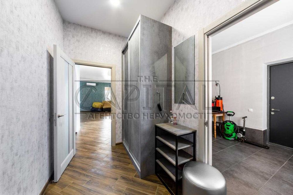 Продажа 2-этажного дома, с. Пуховка, Броварской р-н.