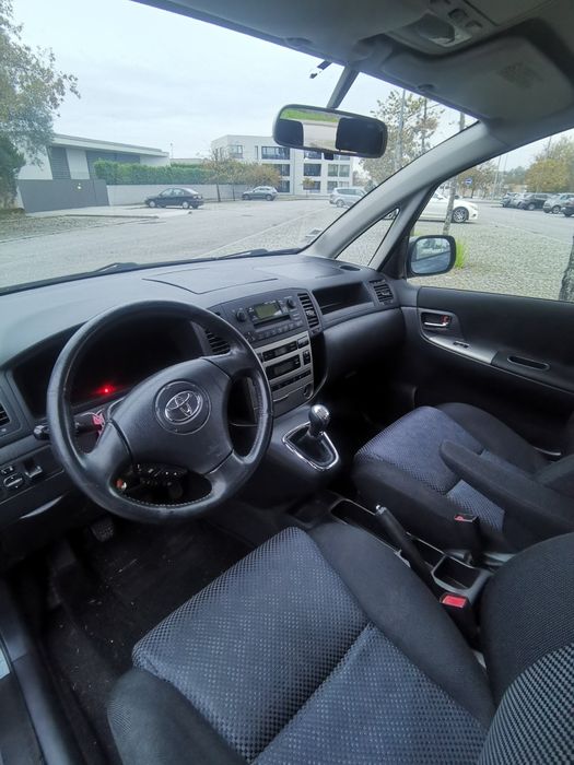 Toyota Corolla verso