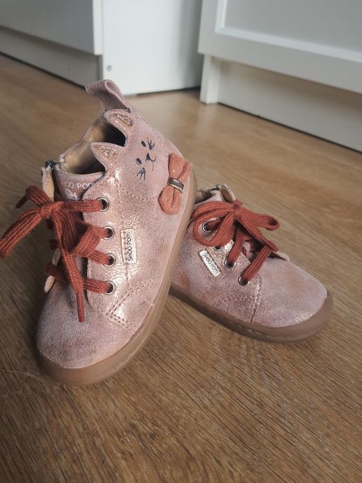 Nowe buty dla dziewczynki 22