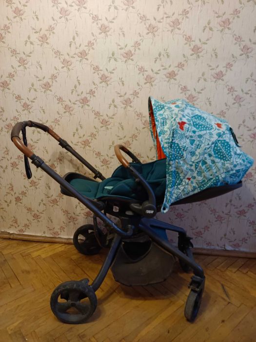 Коляска дитяча 2 в 1 в гарному стані