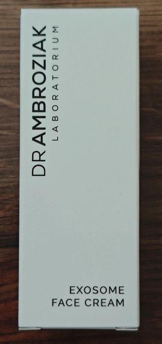 Nowy krem Dr Ambroziak laboratorium exosome face cream krem z egzosoma