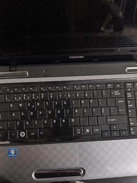Portátil Toshiba Satellite l755