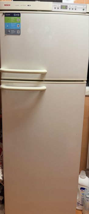 Geladeira em otimo estado