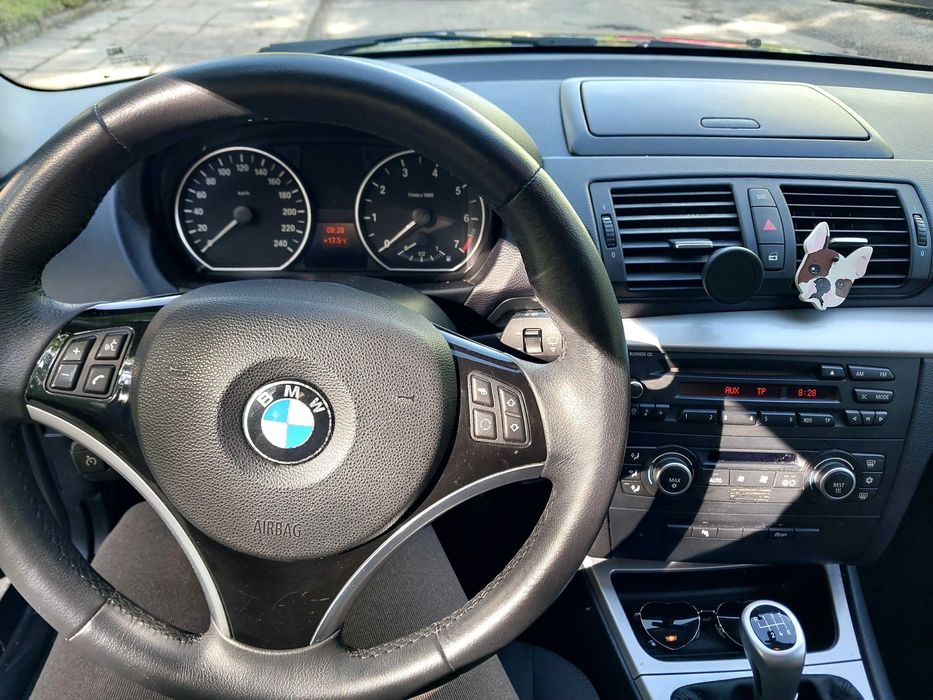 Bmw 1 e87  2.0 benzyna 118i