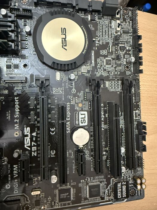 Asus Z97-A  I5 4590 16 gb ram