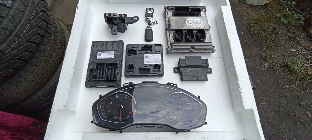 zestaw startowy komputer immo audi a4b9 3.0 tdi 4x4 quattro