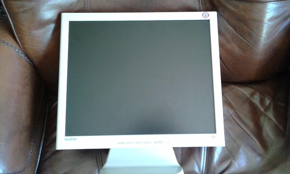 Monitores TFT / LCD e CRT vintage64861922823427124