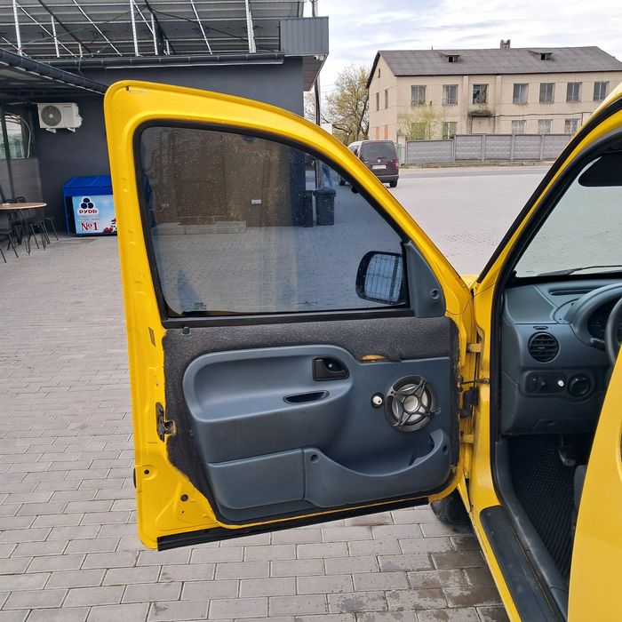 Продам рено кенго мотор добрий