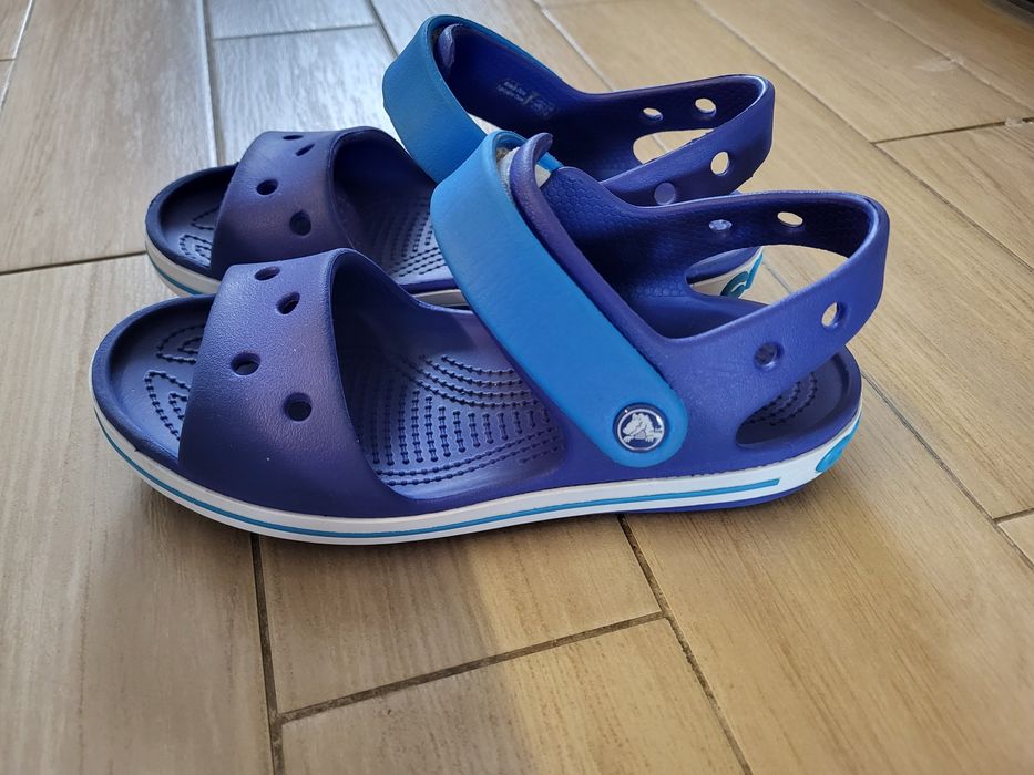 Crocs  sandały rozm J1 30/31