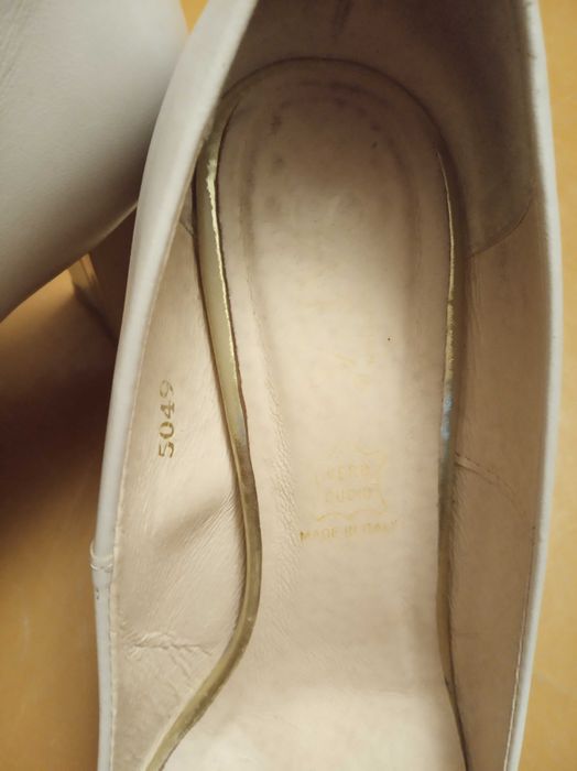 Туфлі шкіряні, 37  розмір, відтінок пудра.