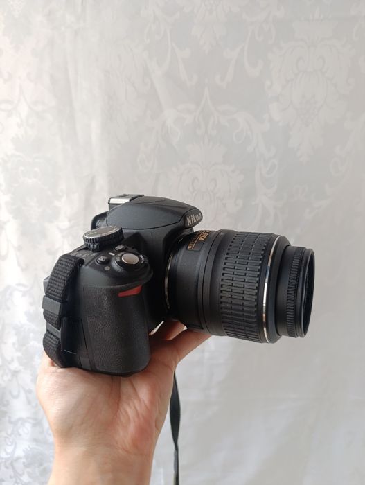 Nikon 3100 цифровий дзеркальний фотоапарат