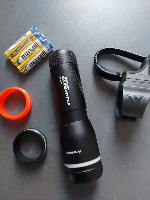 Oświetlenie 600 lumenów rowerowe przednie Mactronic Scream praca 13h