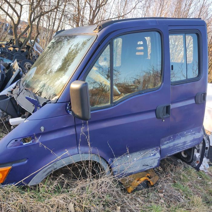 najazd iveco dubel kabina Mercedes 609 płyta dwuwarstwowa siewnik