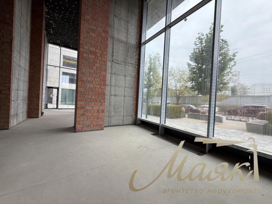 Продаж Фасадного Приміщення (244м2) в ЖК Бізнес-класу "UNIT.Home"